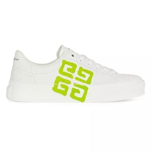 Givenchy Sneakers City Sport in Leather with Tag Effect 4G Print